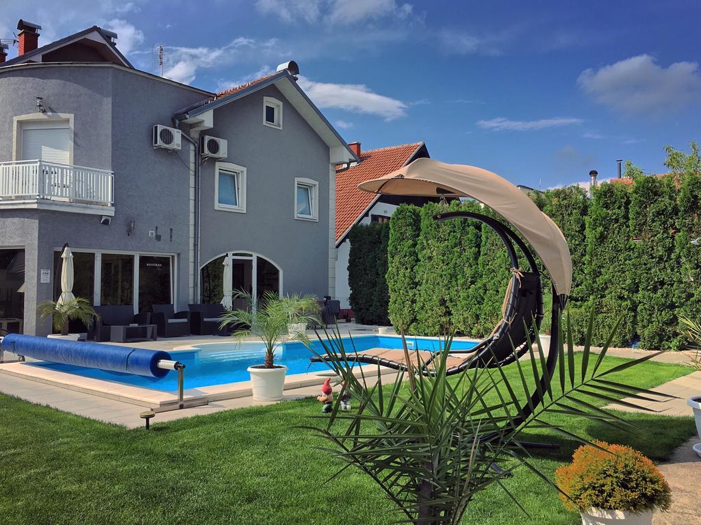Vila Delux Negotin Kültér fotó